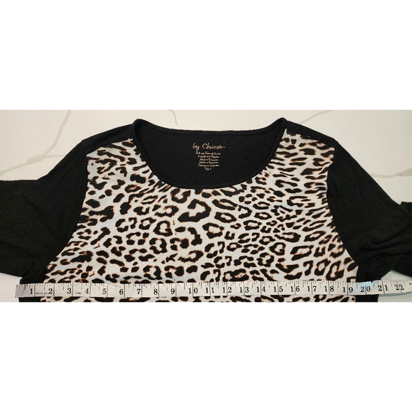 Chico's Leopard Print Tunic Top Size 2 (US 12/L) Black Contrast Sleeves High-Low - Picture 9 of 11